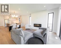 2056 MARION AVENUE - 11