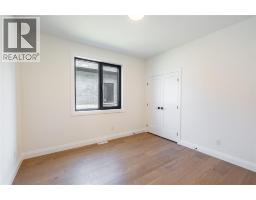 2056 MARION AVENUE - 17