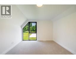 2056 MARION AVENUE - 20