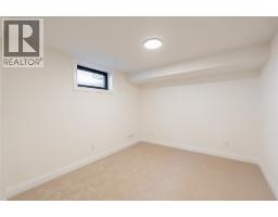 2056 MARION AVENUE - 27