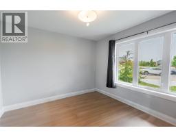 709 FERDINANDS CRESCENT - 19