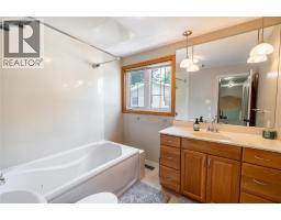 268 MARGARET AVENUE - 22