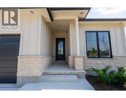 103 SUTHERLAND DRIVE - 3