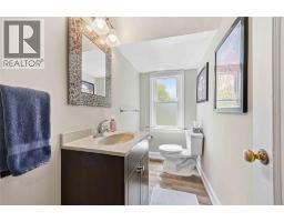 827 LONDON ROAD - 14