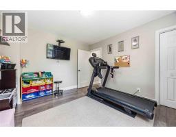827 LONDON ROAD - 16