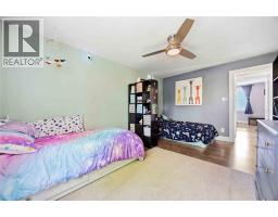 827 LONDON ROAD - 18