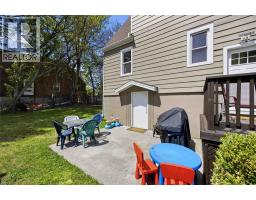 827 LONDON ROAD - 30