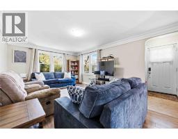 827 LONDON ROAD - 6