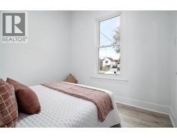 867 Devine STREET - 17