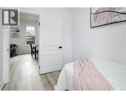 867 Devine STREET - 21