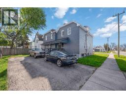 218-220 Mitton STREET South - 2