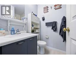 95 Turner DRIVE - 20