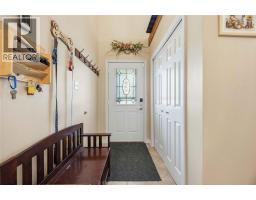 95 Turner DRIVE - 4