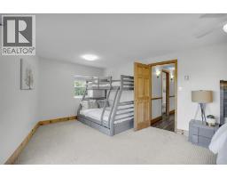 3692 BEVERLY GLEN ... - 28