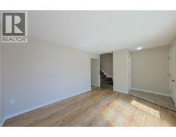348 Cameron STREET - 4