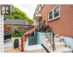 845 VROOM AVENUE - 21