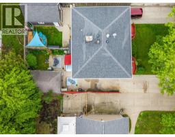 845 VROOM AVENUE - 27