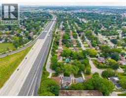 845 VROOM AVENUE - 31