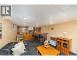 1220 RIDGEWOOD DRIVE - 21