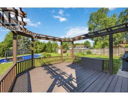 1076 BRIMWOOD CRESCENT - 32