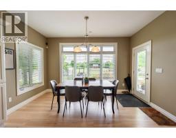 968 ST CLAIR PARKWAY - 11