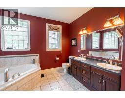 968 ST CLAIR PARKWAY - 18