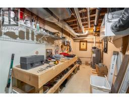 968 ST CLAIR PARKWAY - 33