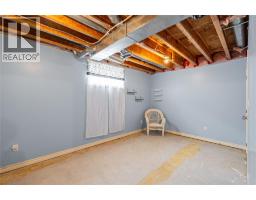 968 ST CLAIR PARKWAY - 34