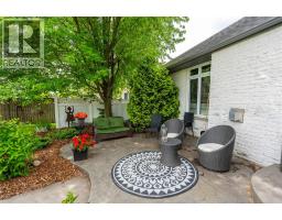 968 ST CLAIR PARKWAY - 36