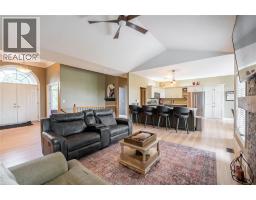 968 ST CLAIR PARKWAY - 6