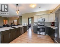 968 ST CLAIR PARKWAY - 7