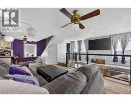 4490 CHURCHILL LINE - 5