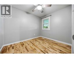 641 MAPLE AVENUE - 14