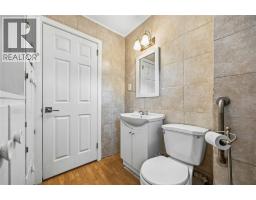 641 MAPLE AVENUE - 19