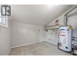 641 MAPLE AVENUE - 20