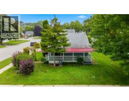 641 MAPLE AVENUE - 30