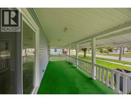 641 MAPLE AVENUE - 6