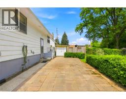1196 Carr STREET - 7