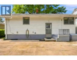 1196 Carr STREET - 8