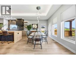 3476 PAUL CRESCENT - 26
