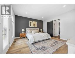 3476 PAUL CRESCENT - 29
