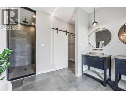 3476 PAUL CRESCENT - 33