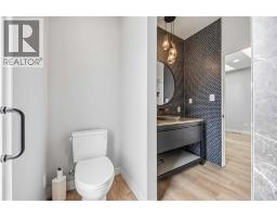 3476 PAUL CRESCENT - 39