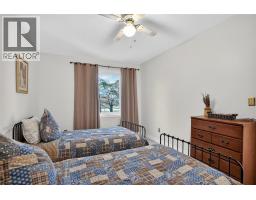 4084 Bluepoint DRIVE - 16