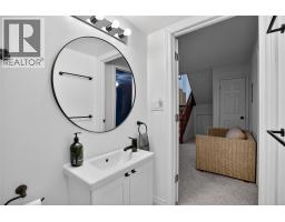 4084 Bluepoint DRIVE - 28
