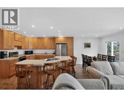 4084 Bluepoint DRIVE - 4