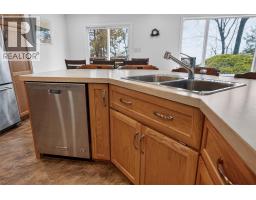 4084 Bluepoint DRIVE - 8