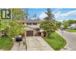 854 Lanark CRESCENT - 33