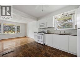 5 ABERDEEN AVENUE - 10