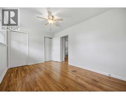 5 ABERDEEN AVENUE - 18